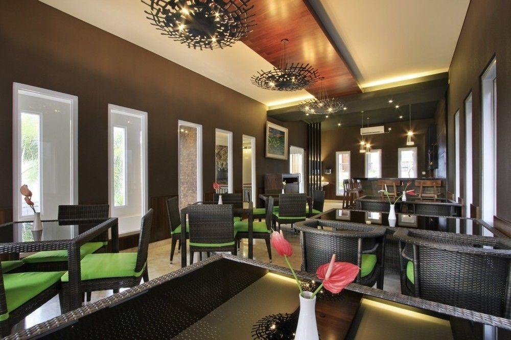 Puri Padma Hotel 3*