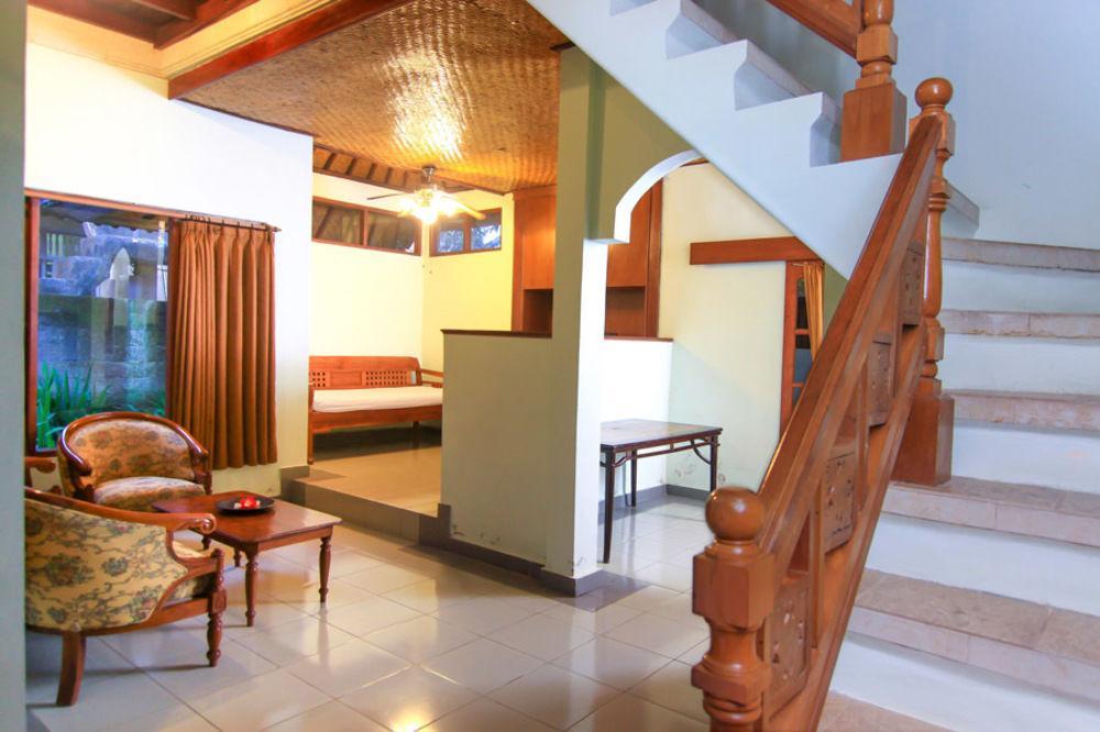 Outpost Coliving Hotel 3*