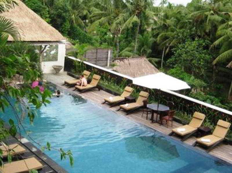 Hotel Village