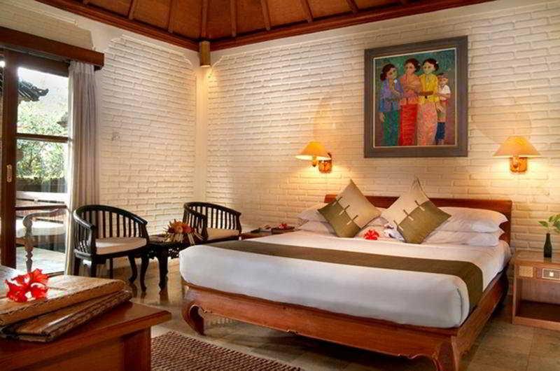 Hotel Village 4*