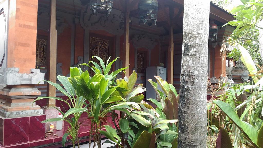 Gasthuis Suryadina Ubud
