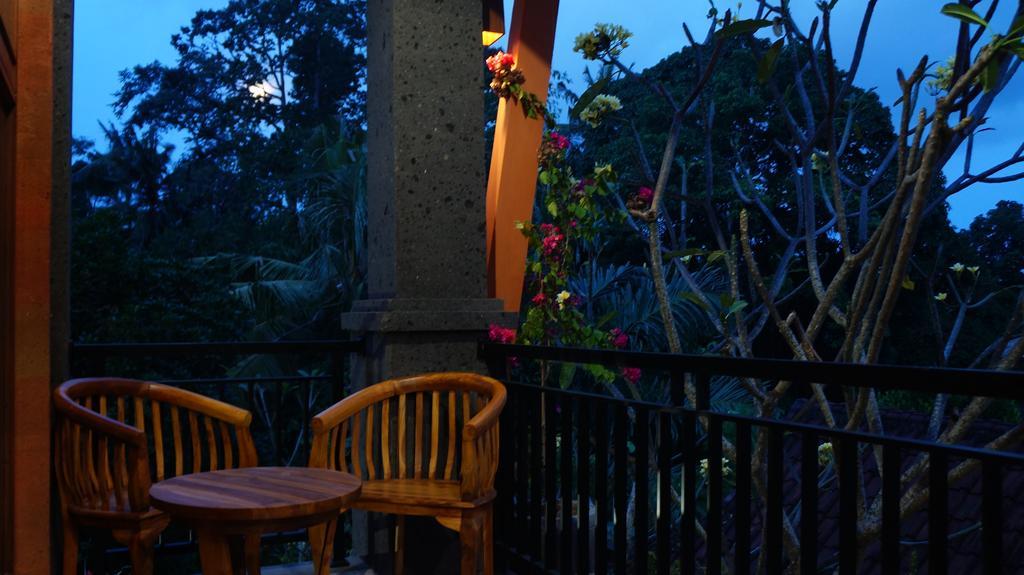 Utari House Guest house
