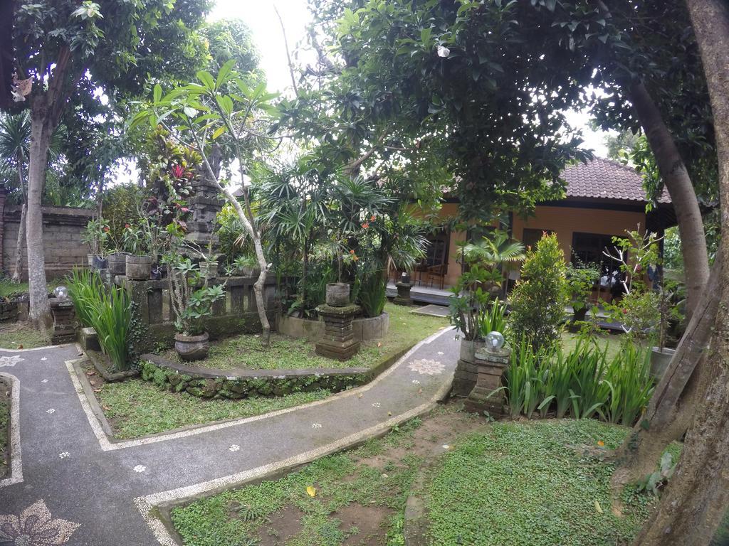 Homestay Eka's