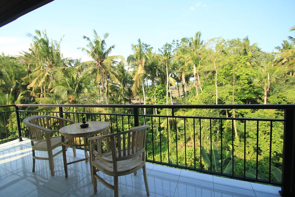 Akusara House Guest house *