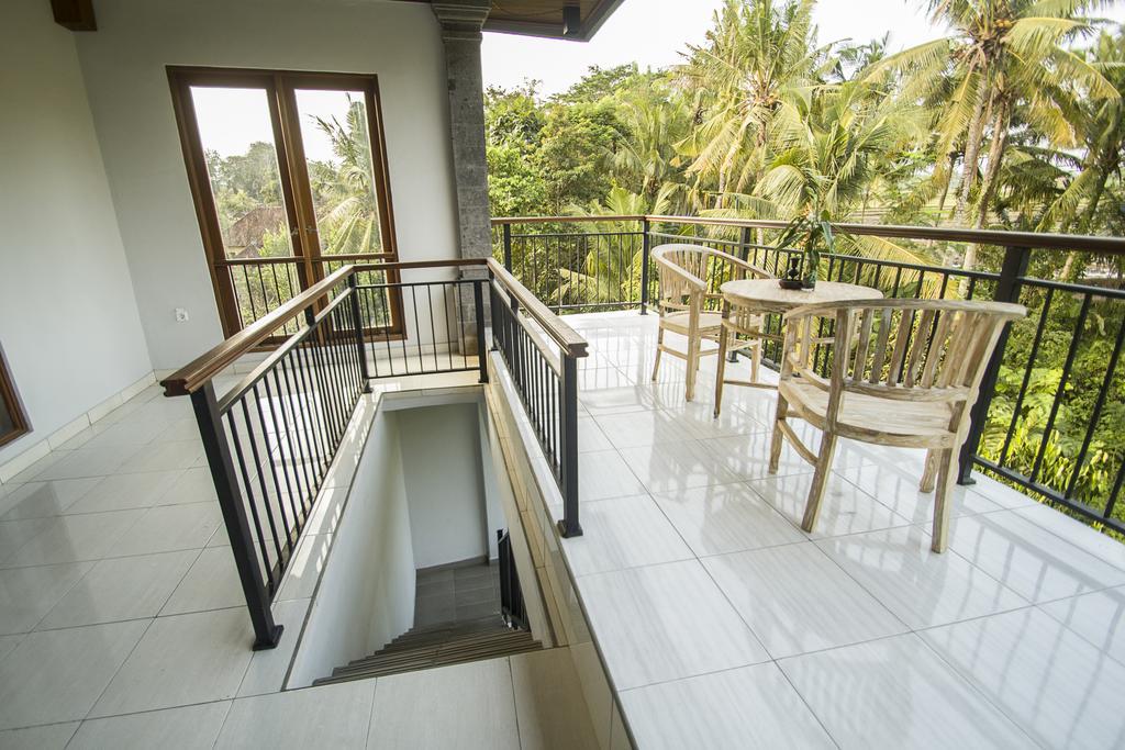 Guest house Akusara House
