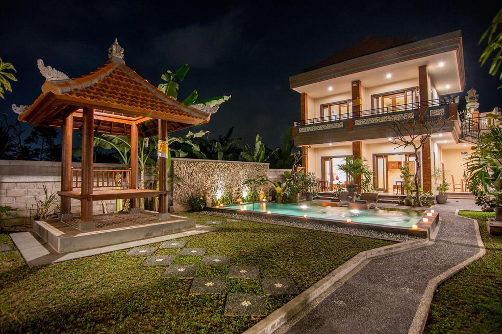 Umah Dangin Guest house *