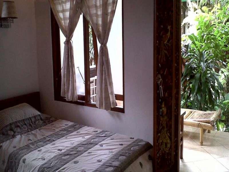 Guest house Suarsena
