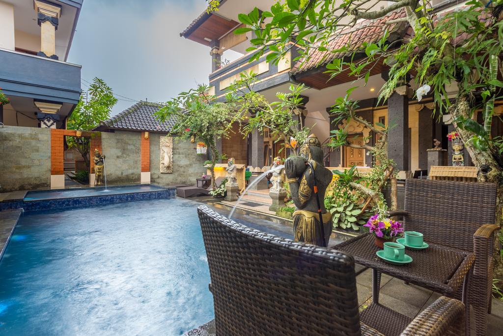 Guest house Suarsena 2*