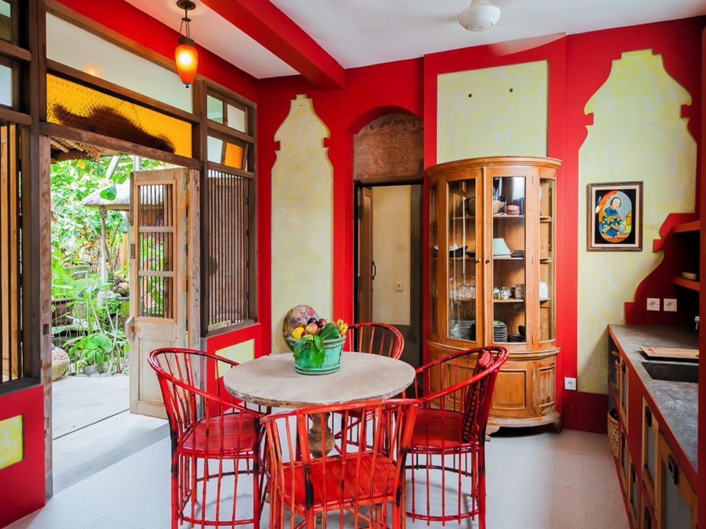 Maruti Lane Villa *