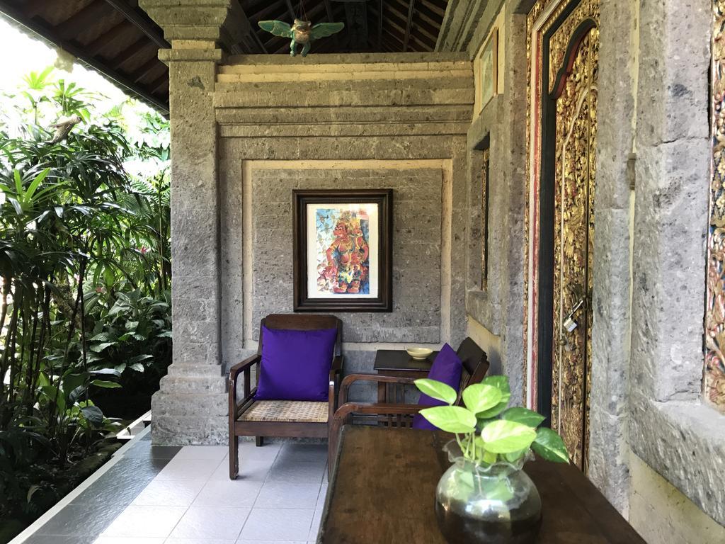 Nirvana Homestay *