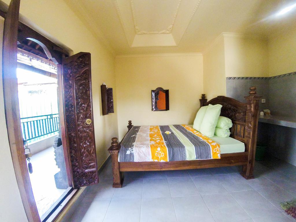 Shiva House *
