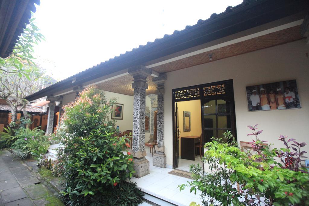 Liang House And Wisma tamu