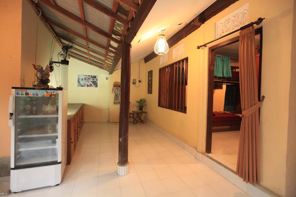 Liang House And Wisma tamu 3*