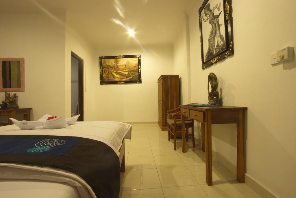 Uma Loris Guest house