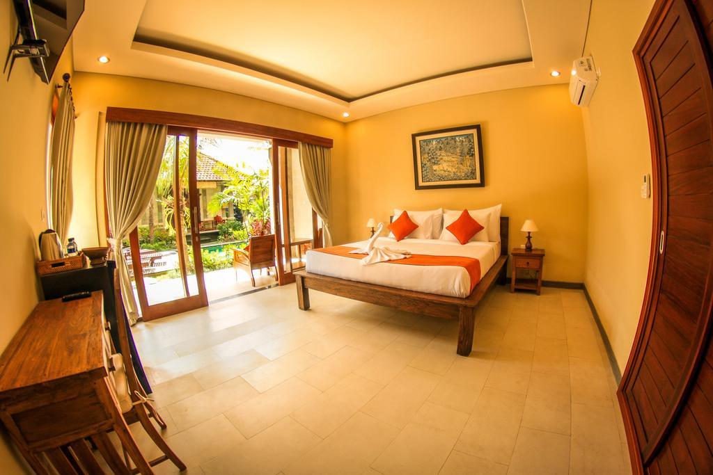 Guest house Cahyatika 3*
