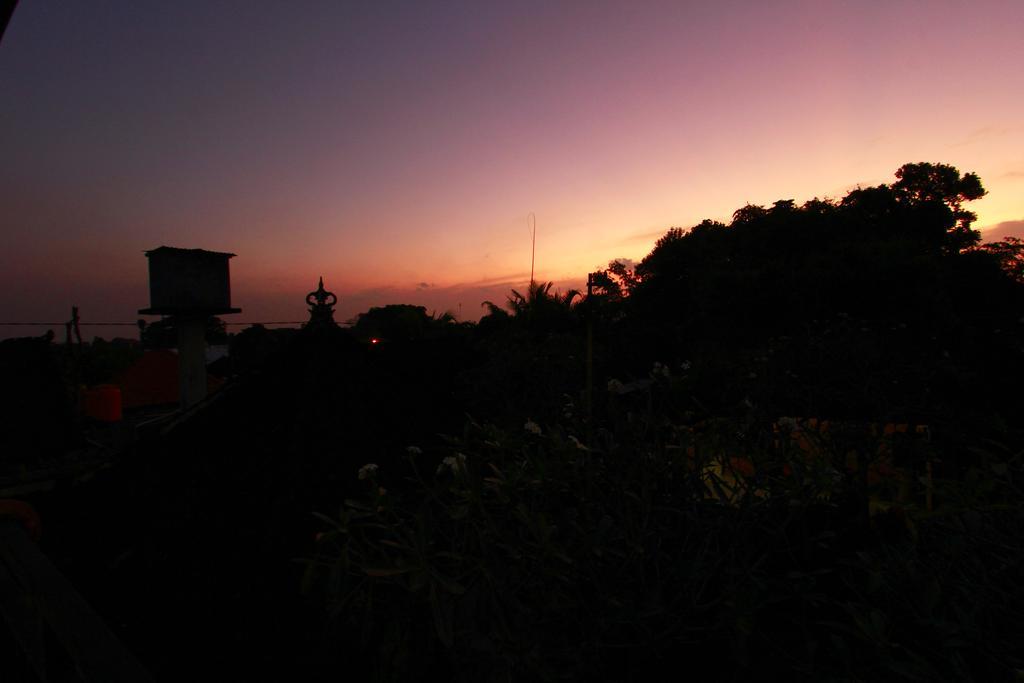 Gasthuis Suryadina Ubud