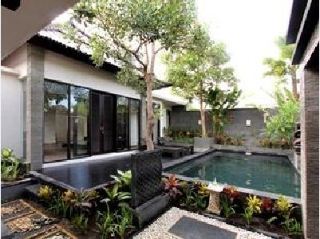 Gino Feruci By Kagum Villa *
