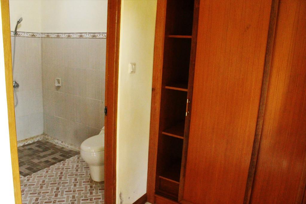 Guest house Cenik House *