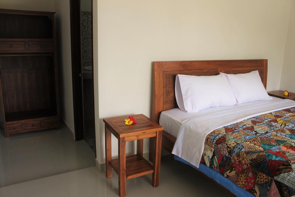 Guest house Cenik House