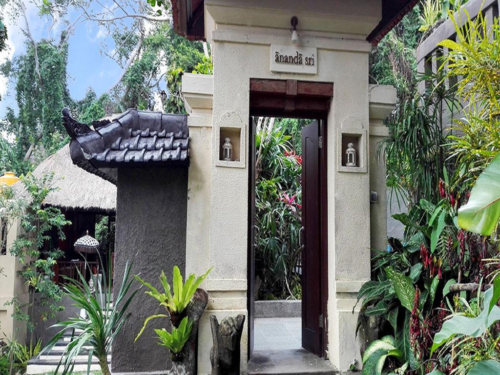 Nirvana Villa *