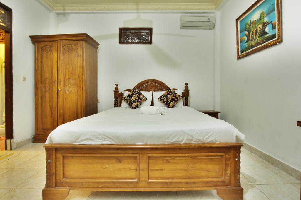 Pondok Gusti Homestay Redpartner