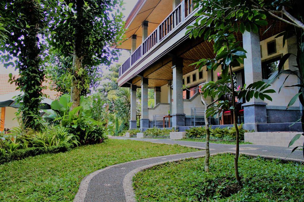 Adi Jaya By Eps - Chse Certified Guest house Ubud (Bali)