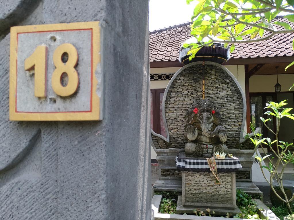 Mekenyem House Guest house Ubud (Bali)