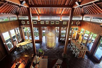 Hotel Puri Tupai 4*