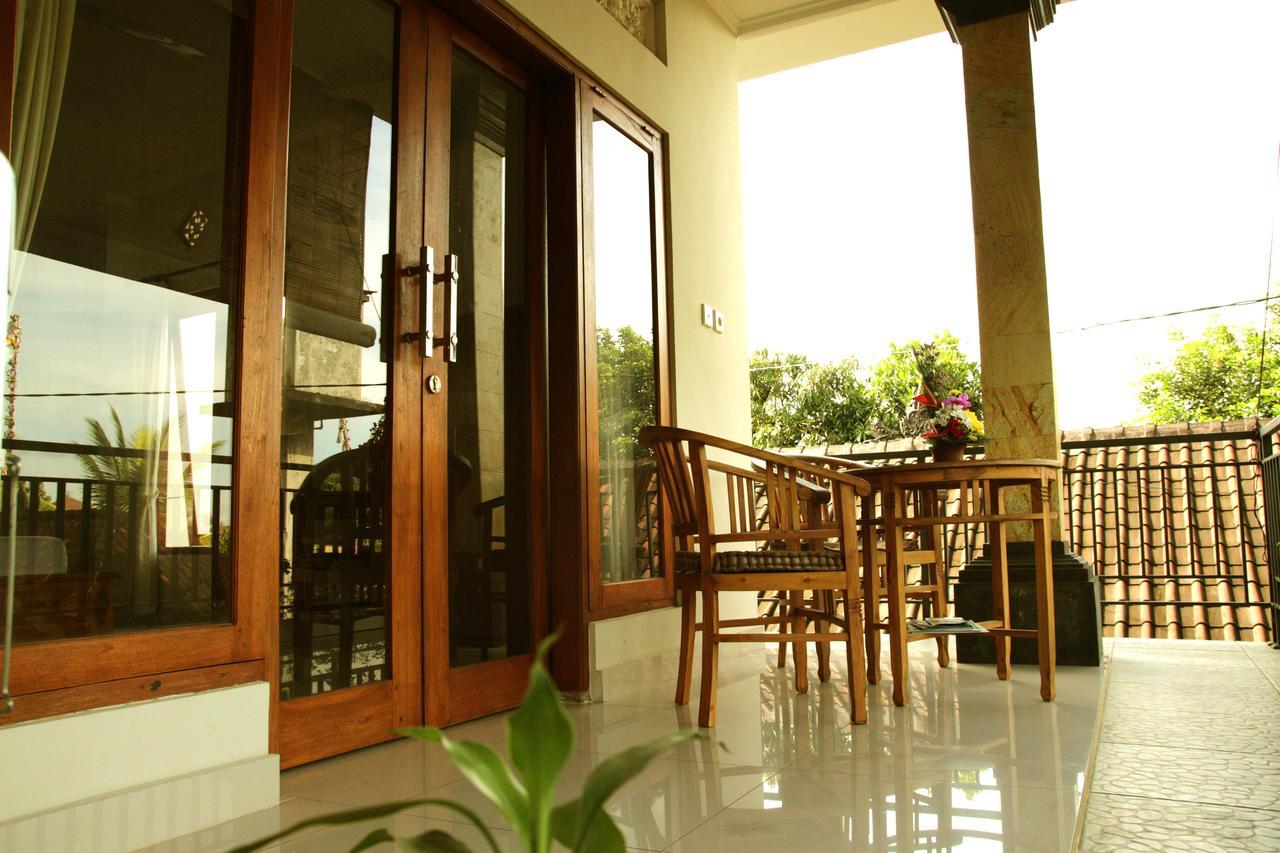 Suryadina Ubud