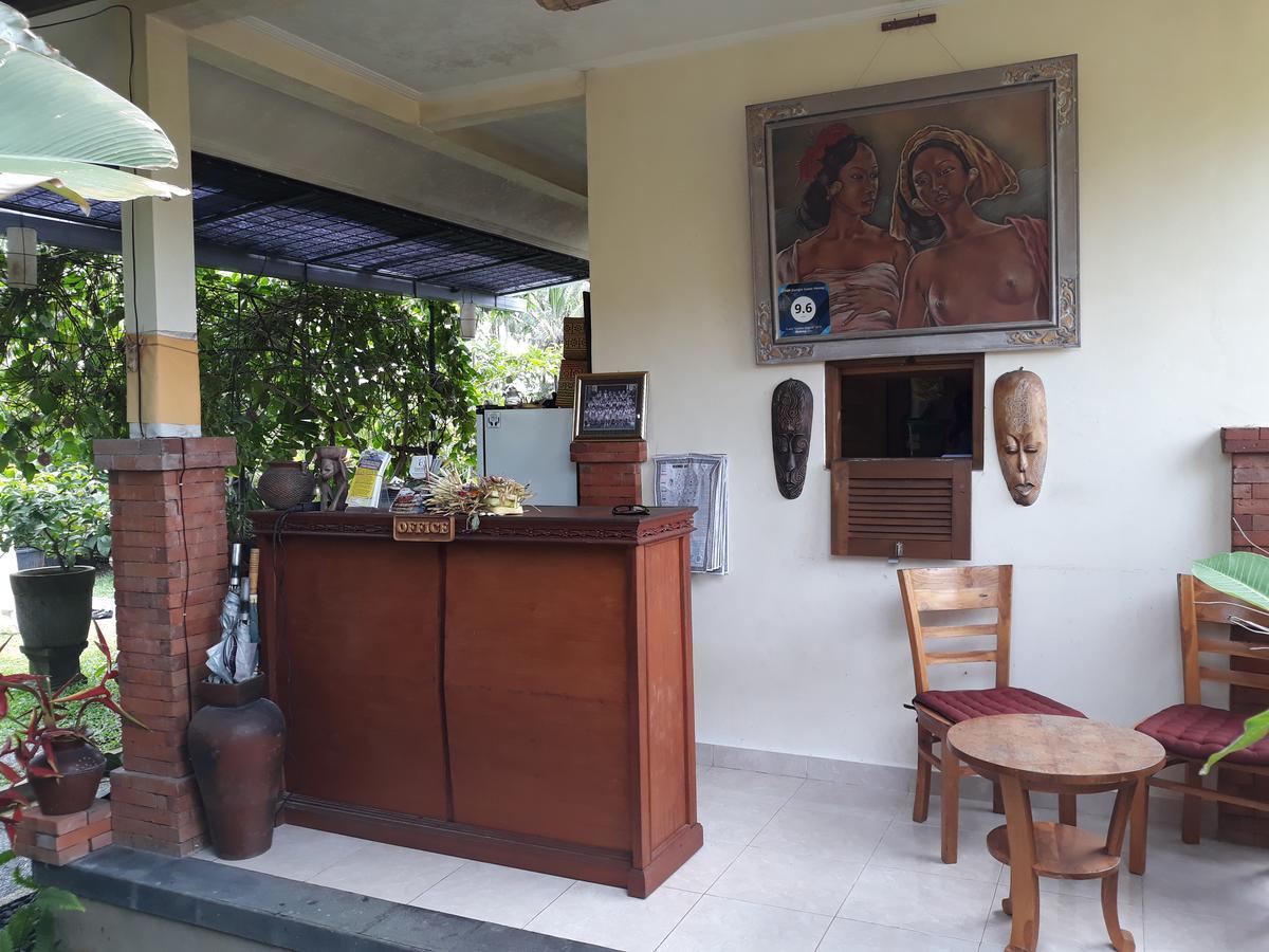 Umah Dangin Guest house *
