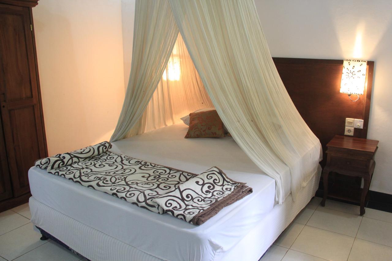 Puri Asri 2 Bungalow Guest house