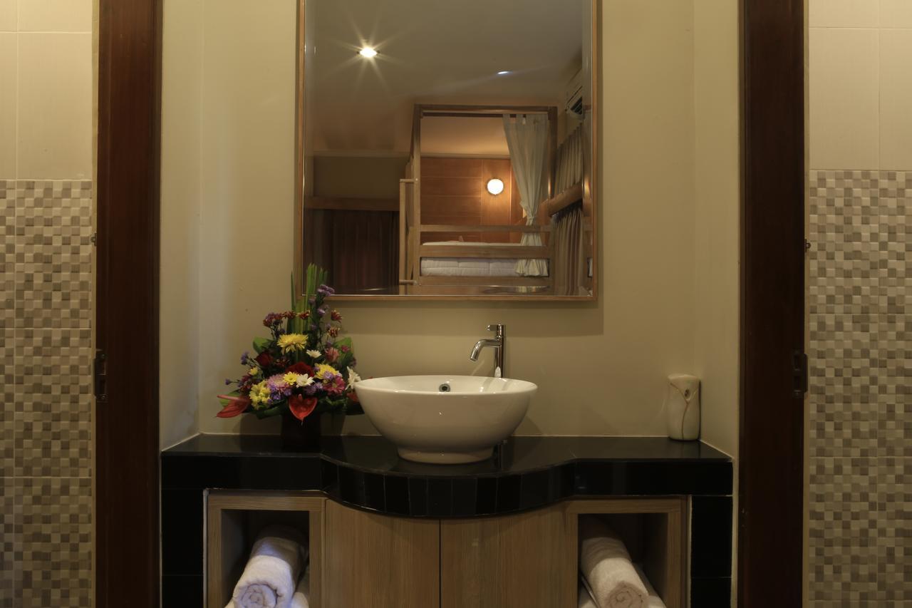 Poshtel Hostel *