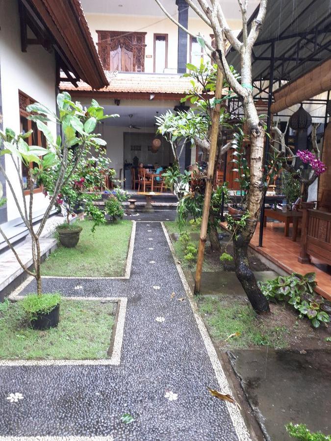 Puji Hostel