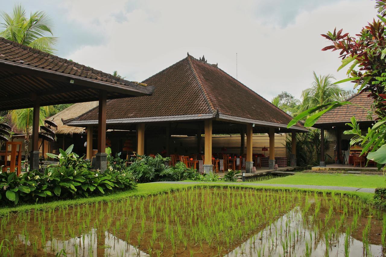 Hotel Saren Indah 3*