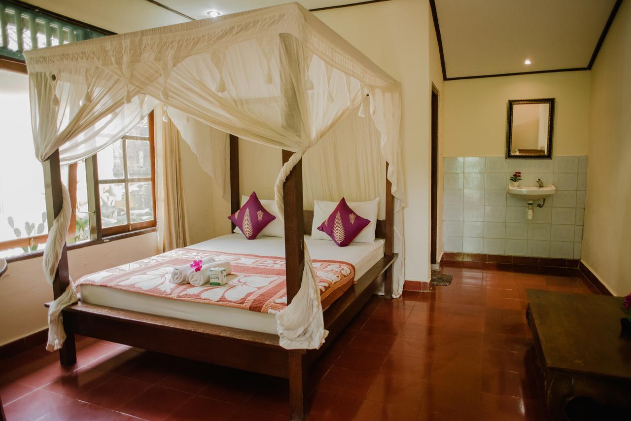 Nyoman Warta Accommodation Hotel