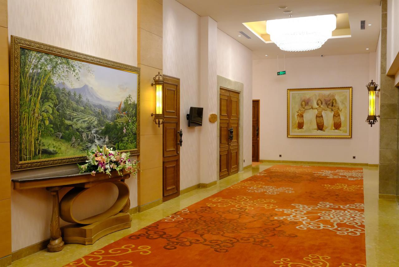 Seres Springs & Spa, Singakerta Resort