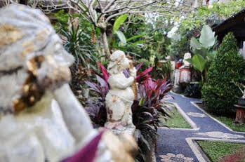 Wisma tamu Yuliati House