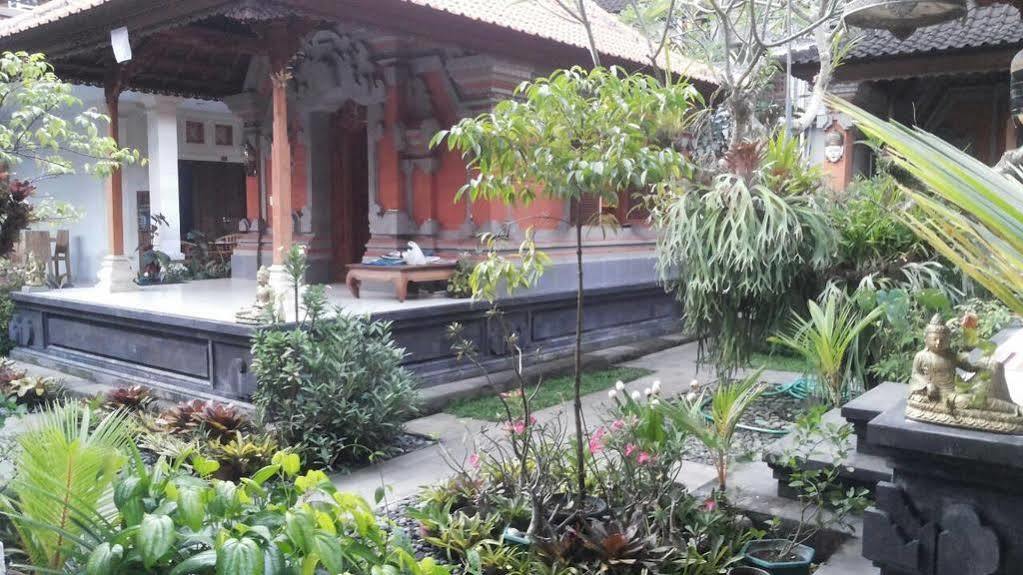Dono 2* Ubud (Bali)