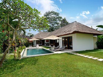 Candi Kecil Tiga By Finder