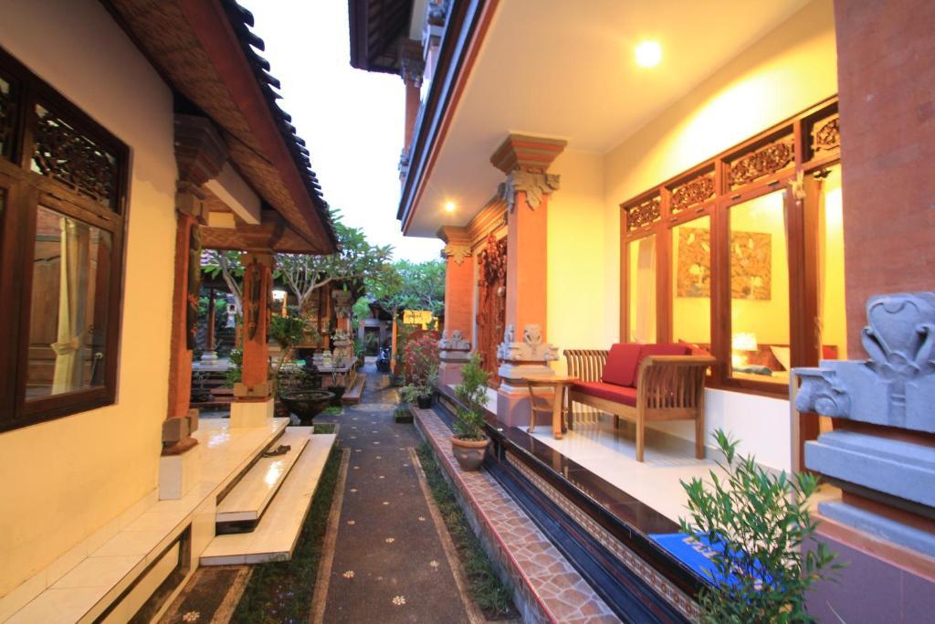 Kt. Kuaya * Ubud (Bali)