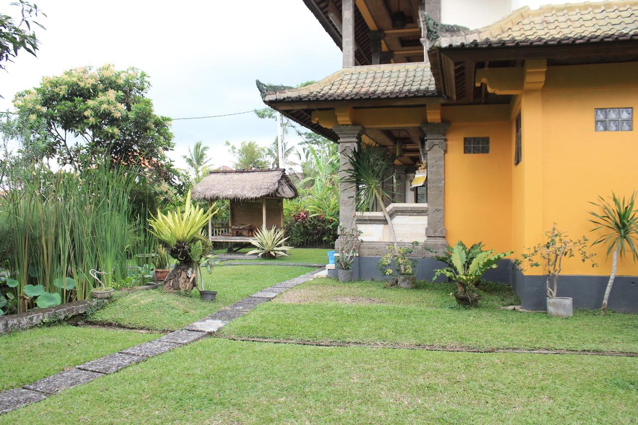 Bombom House Bed & Breakfast *