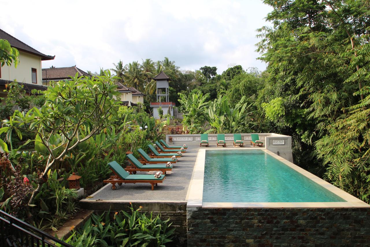 Uma Capung Mas Resort