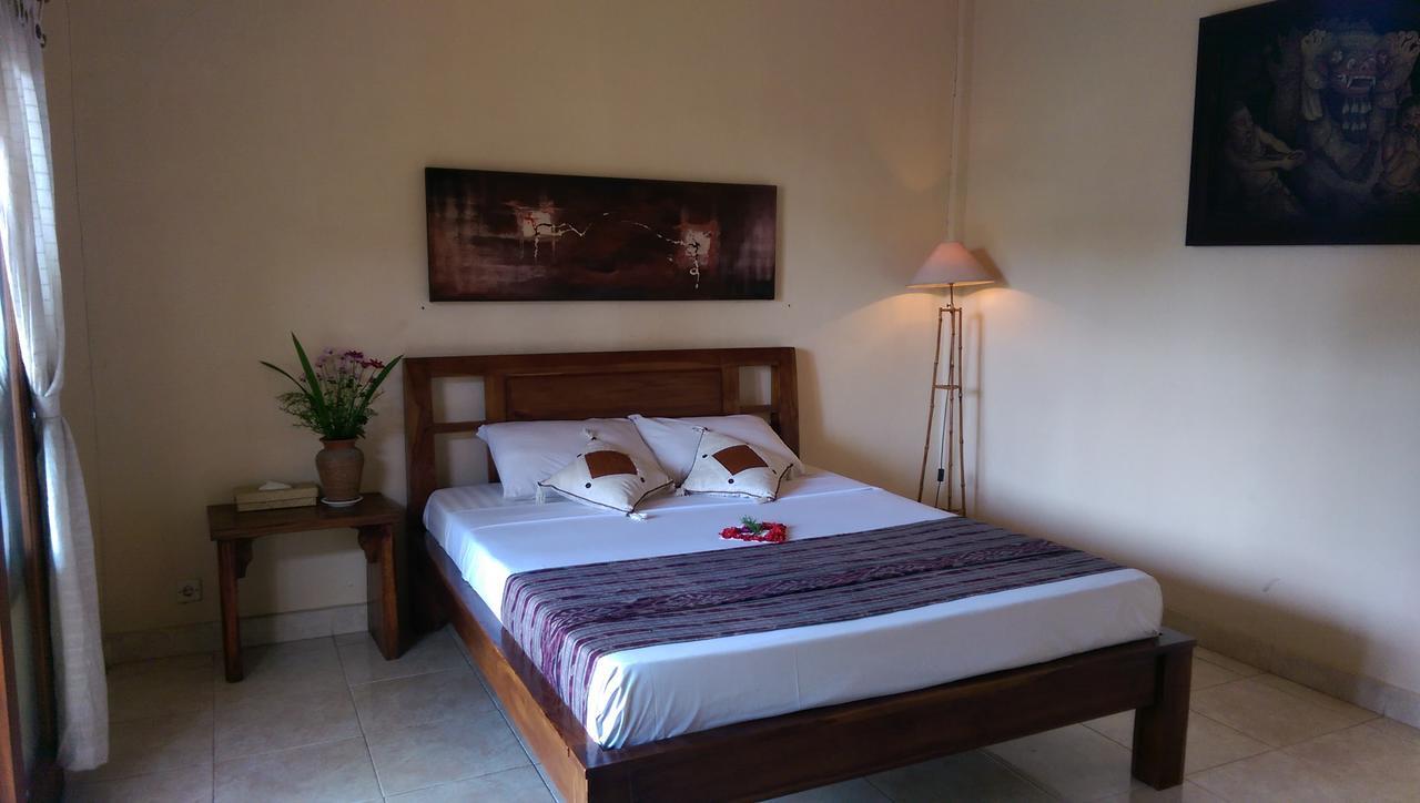 Adi House Guest house *