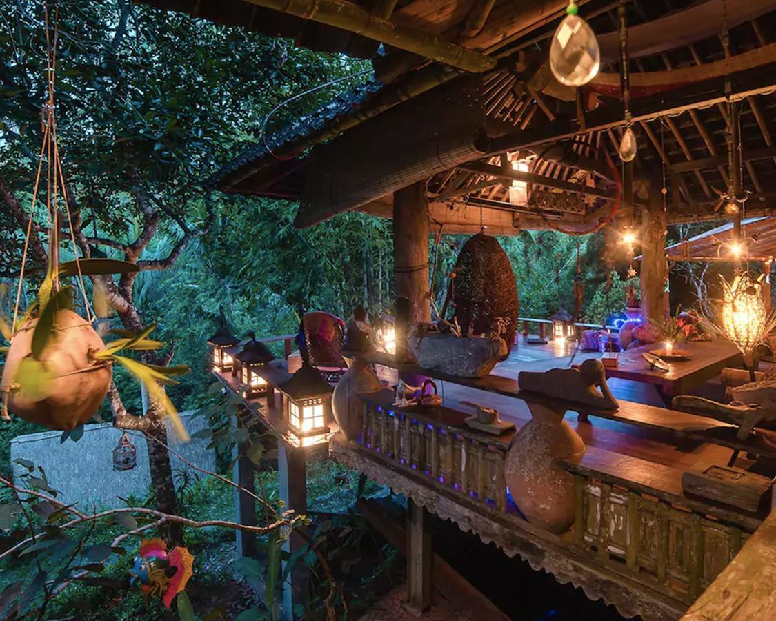Lounge Club Bali Dacha