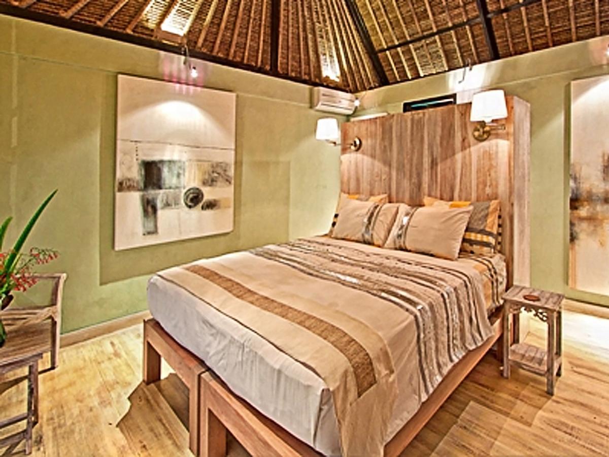 Puri Darma Agung Holiday park 4*
