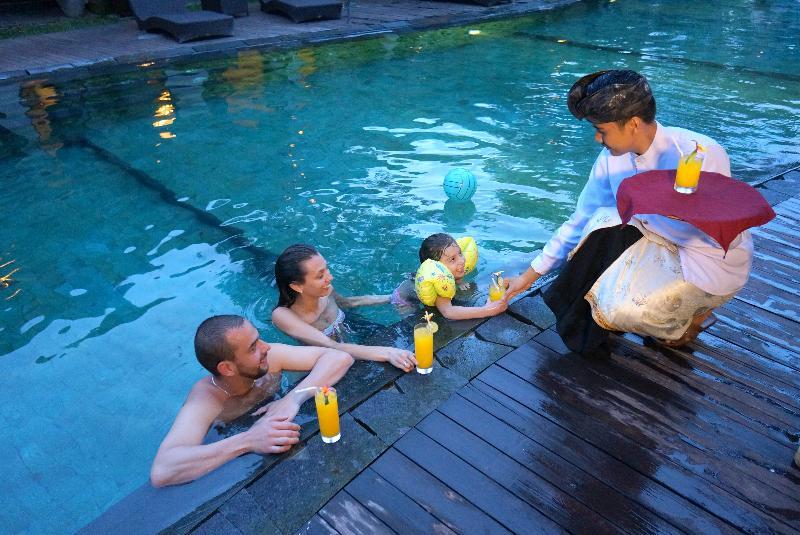 Raya Boutique Hotel