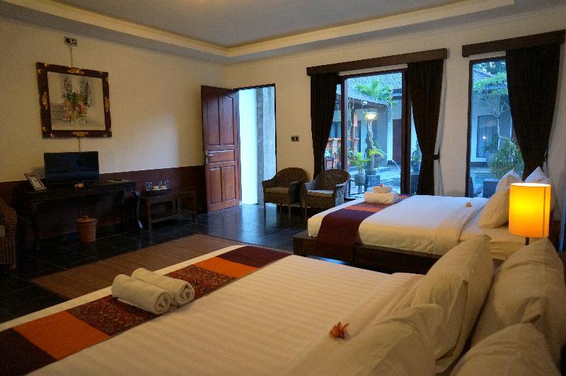 Raya Boutique Hotel 3*