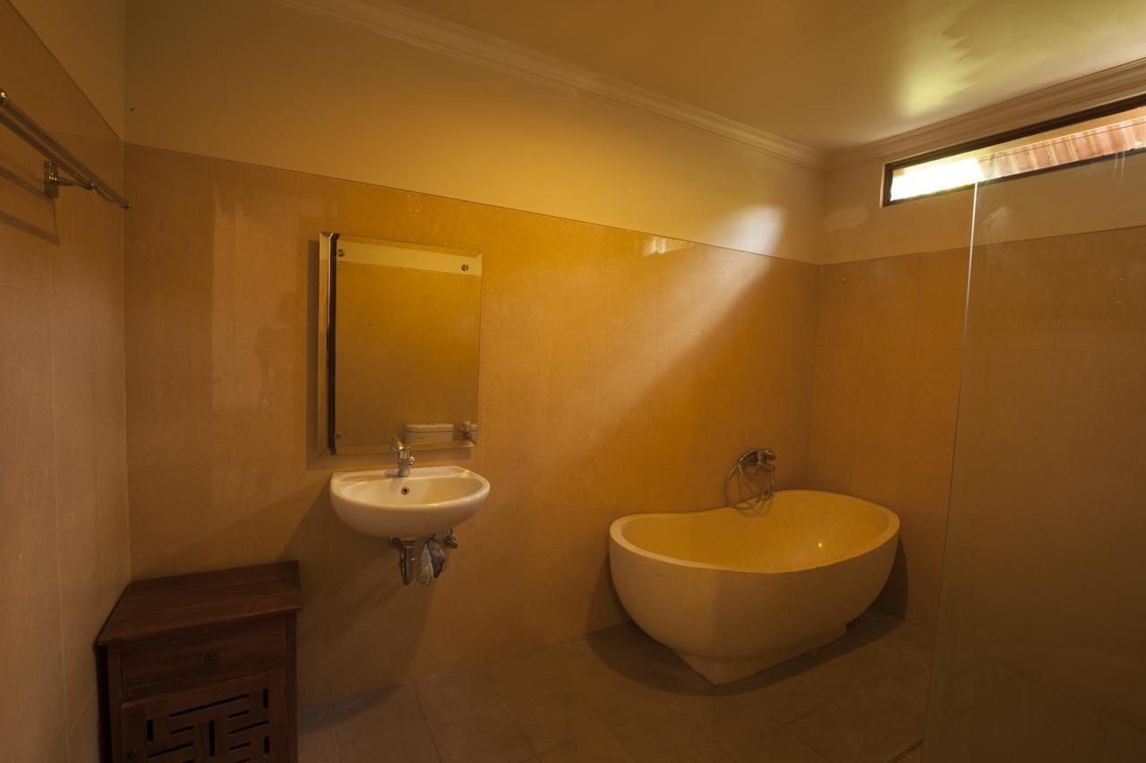 Adipana Bungalow