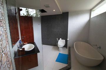 Wisma tamu Mawa House 3*