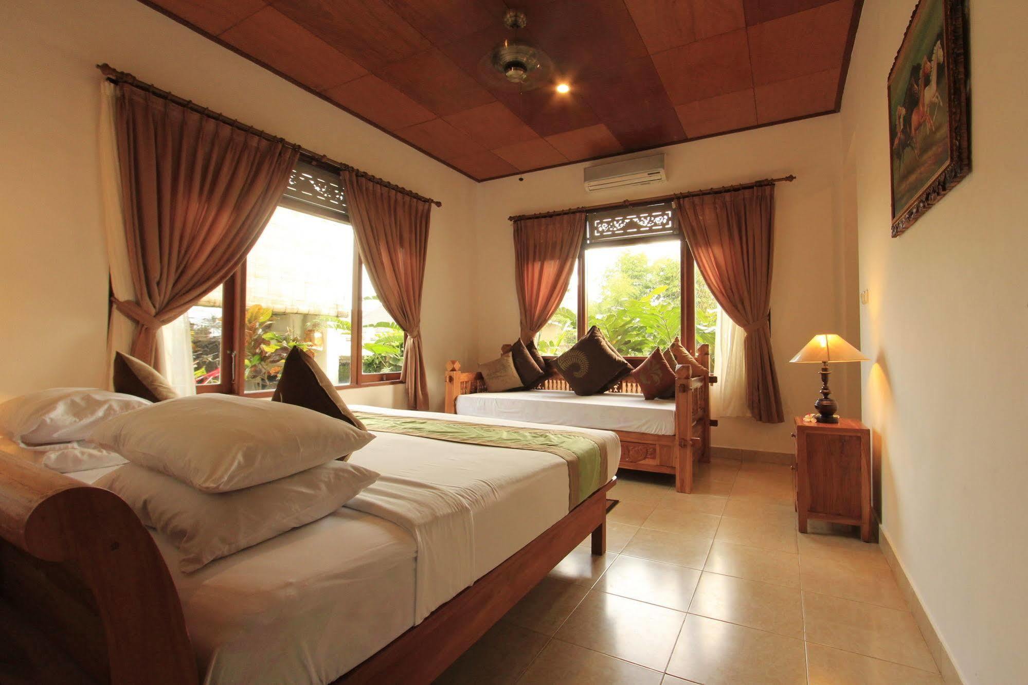 Agung Khalia Hotel